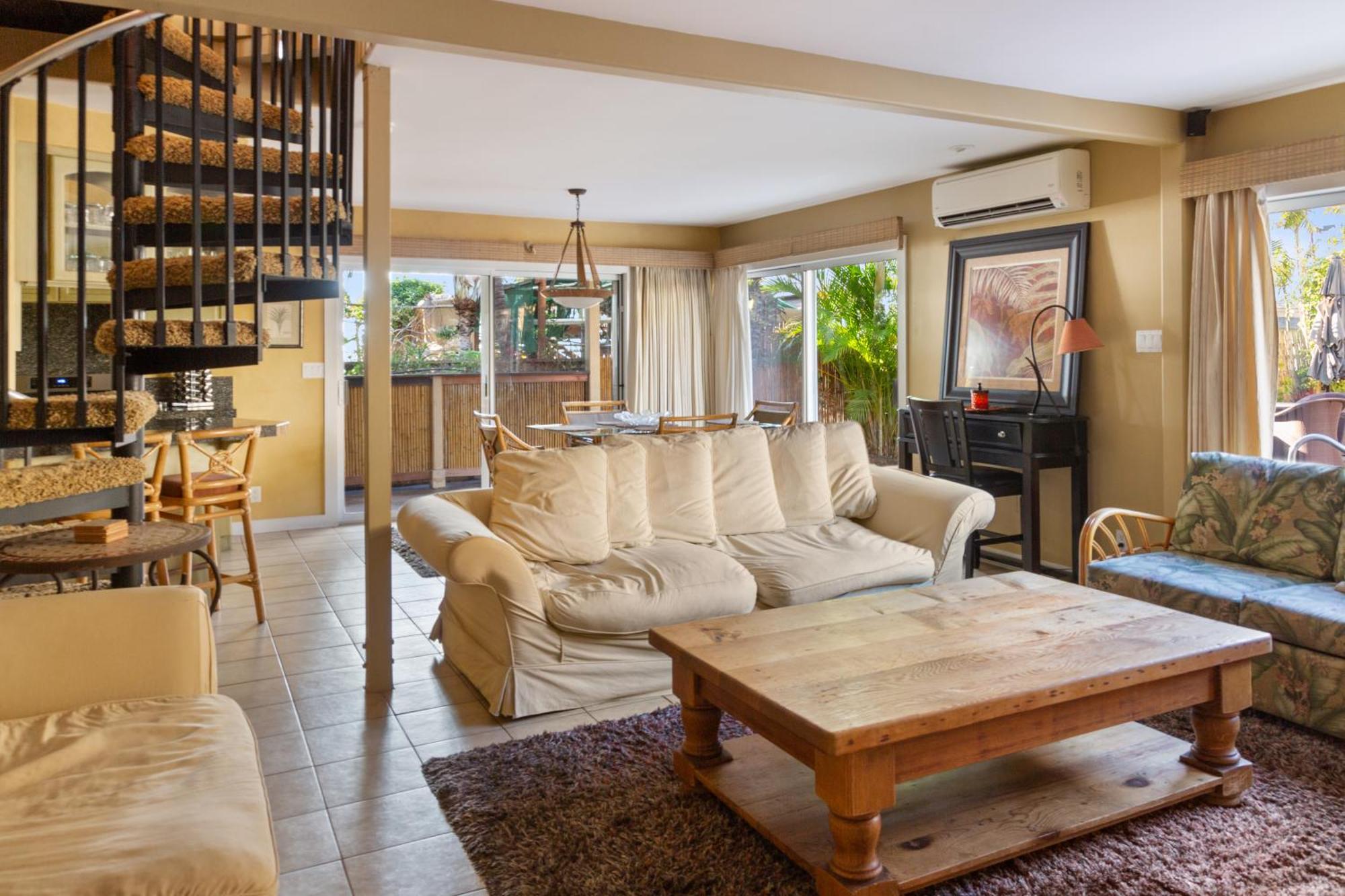 Plumeria Suite, 2-Bedrooms, Sleeps 6, Pool & Bbq, Pre-Renovation Summer Sale Kihei Εξωτερικό φωτογραφία
