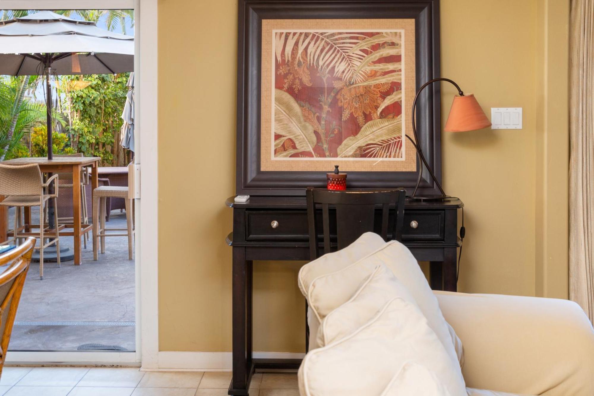 Plumeria Suite, 2-Bedrooms, Sleeps 6, Pool & Bbq, Pre-Renovation Summer Sale Kihei Εξωτερικό φωτογραφία
