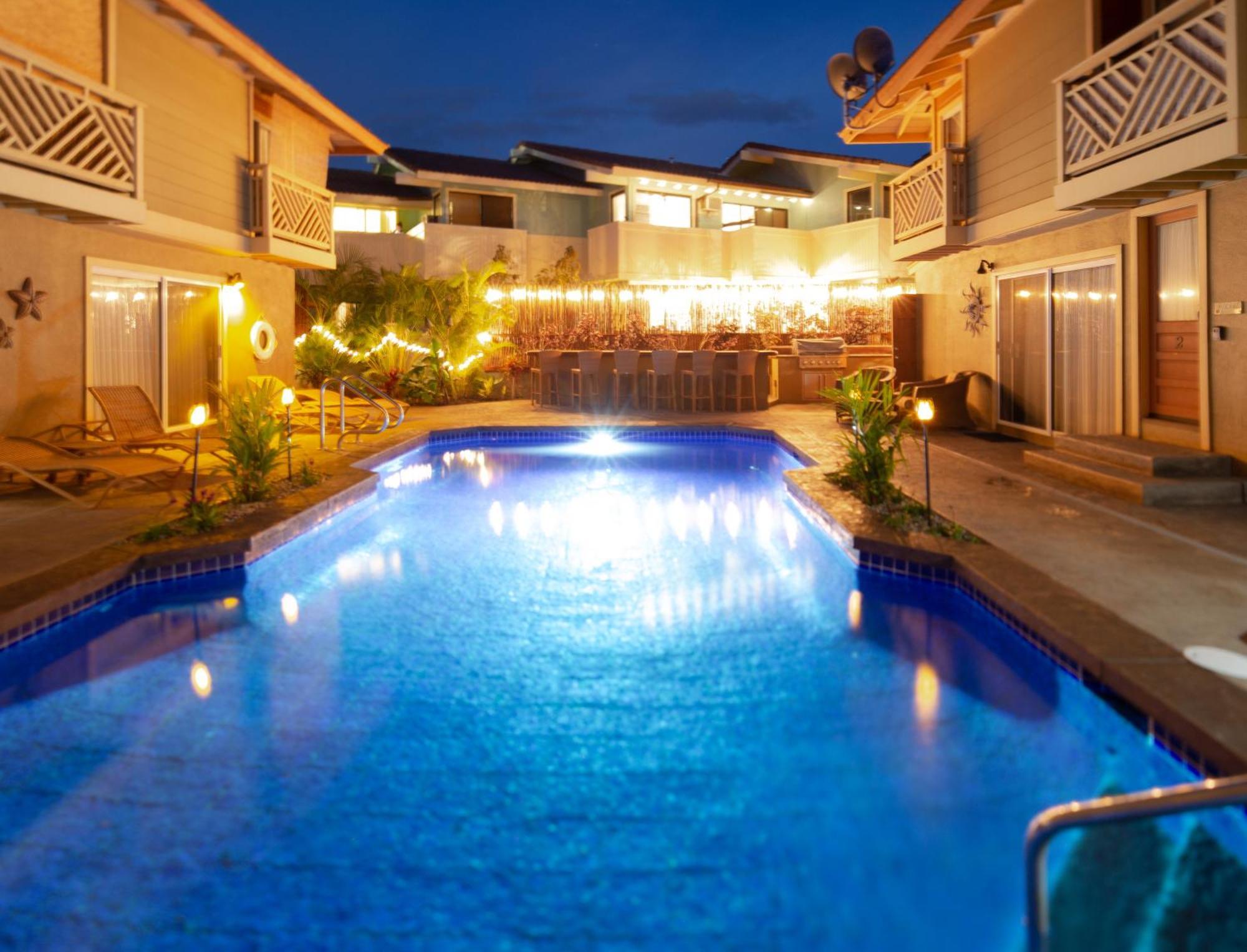 Plumeria Suite, 2-Bedrooms, Sleeps 6, Pool & Bbq, Pre-Renovation Summer Sale Kihei Εξωτερικό φωτογραφία